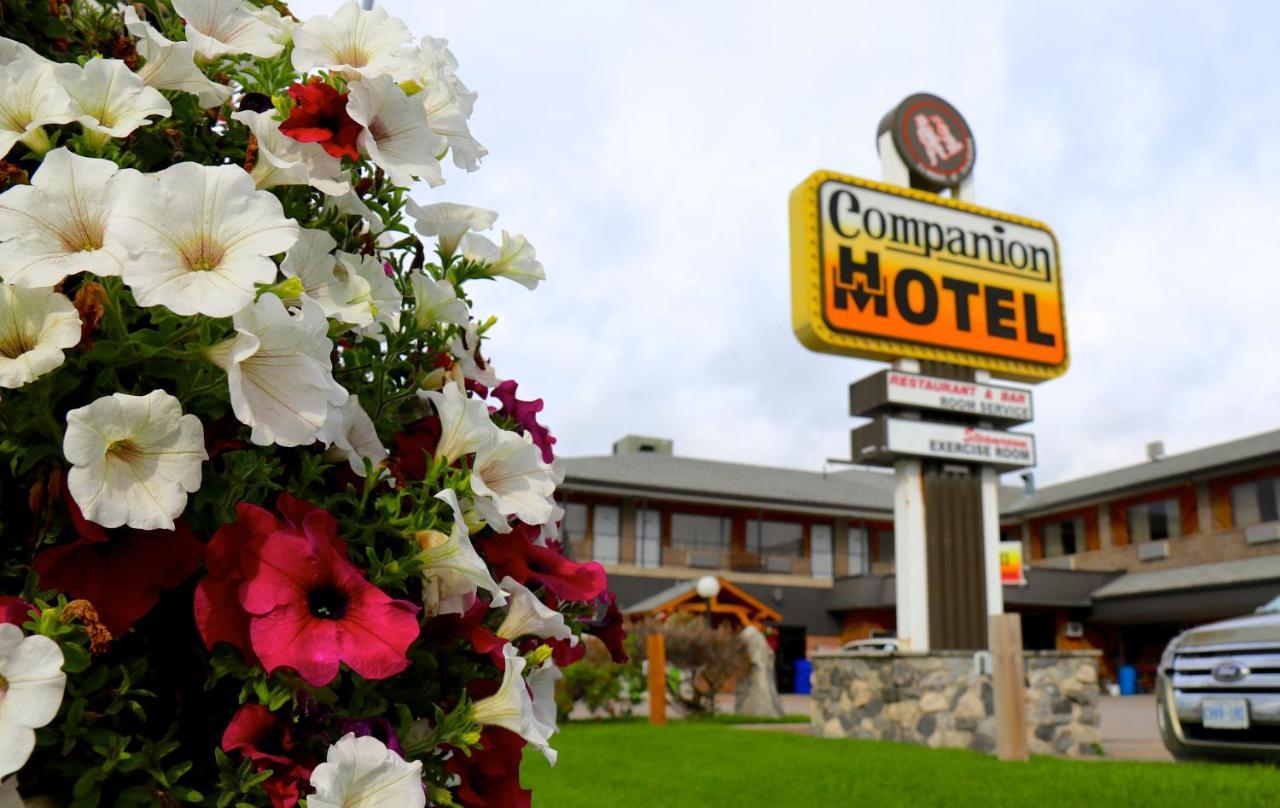 Companion Hotel Motel Hearst Exterior photo